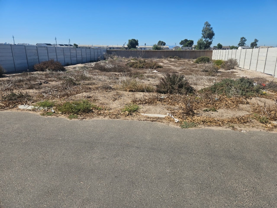 0 Bedroom Property for Sale in Laaiplek Western Cape